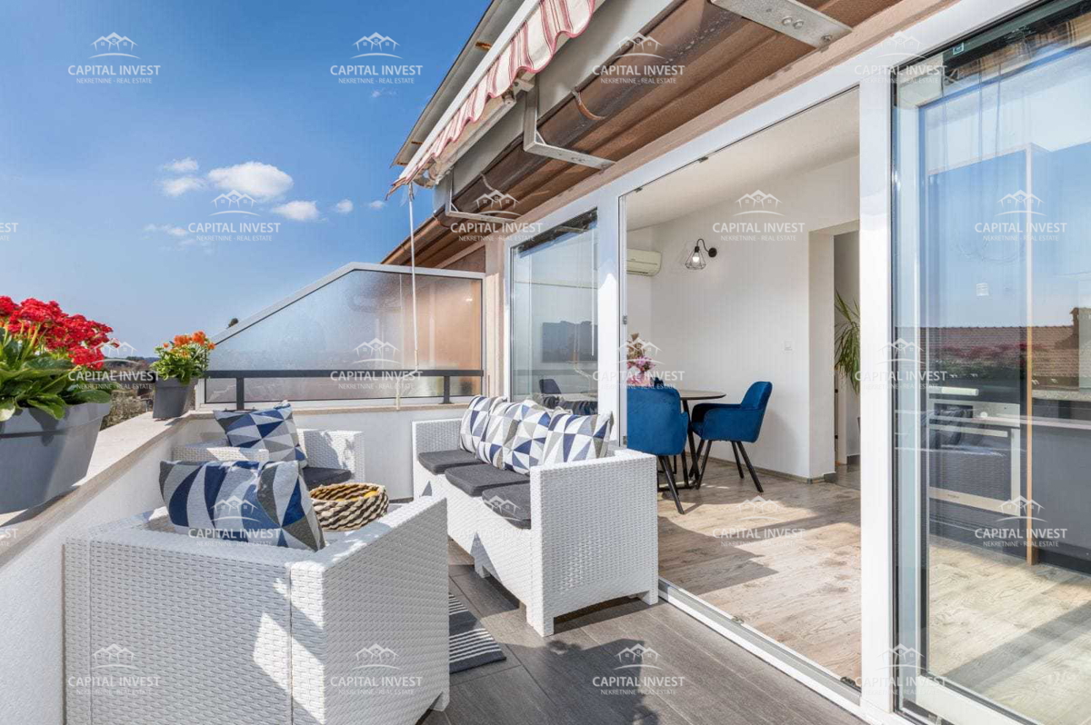 Appartamento su due piani, Fažana, Valbandon