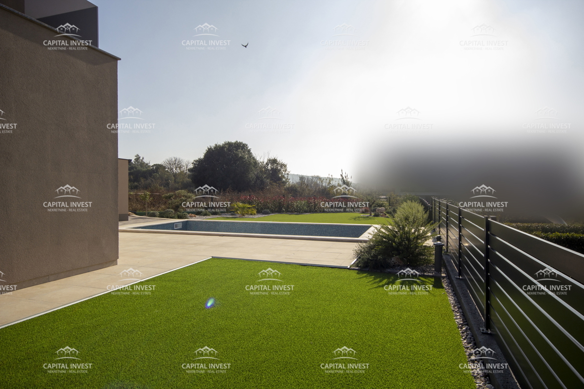 Ampio appartamento con vista sul mare, Banjole, Istria