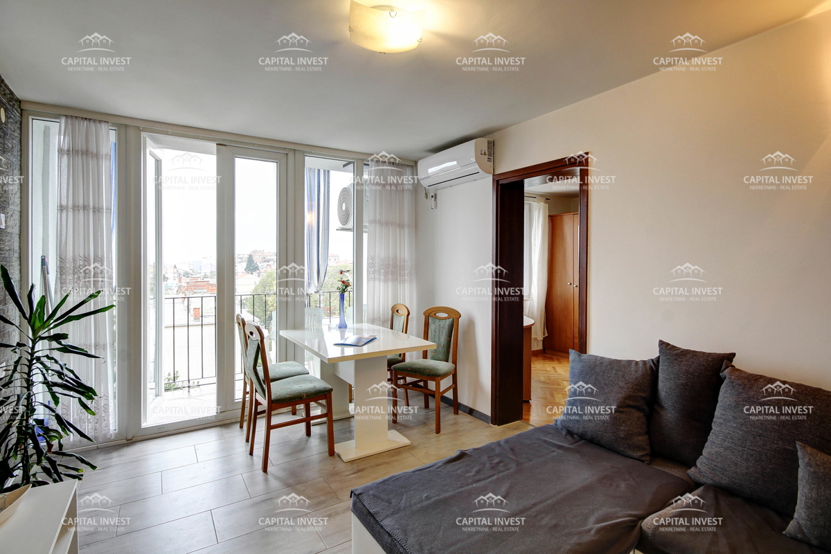 Appartamento trilocale, Centro ampio, Pola, Istria