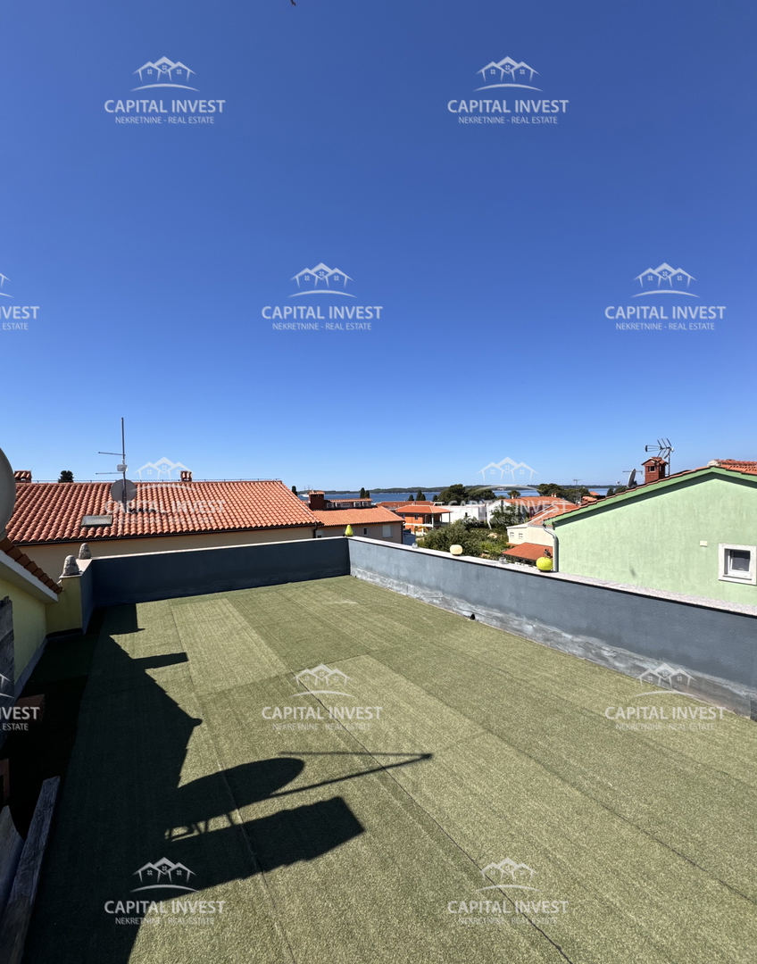 Casa, Tre appartamenti, Terrazza, Fažana, Istria