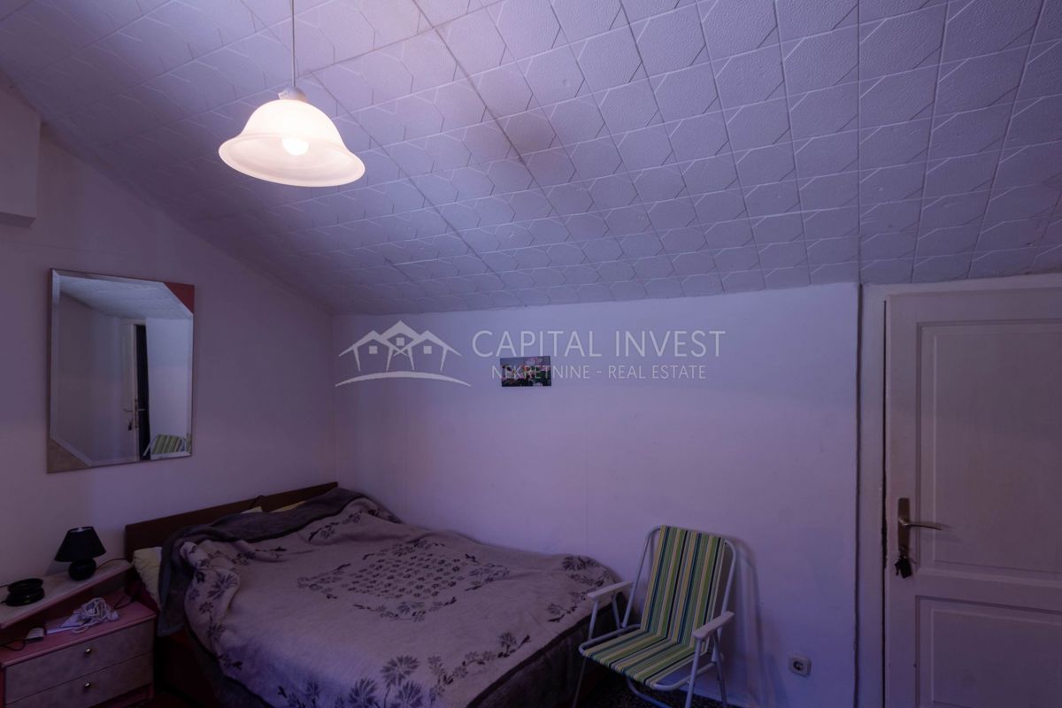 Appartamento con quattro camere da letto, appartamento separato, Pola, Centro