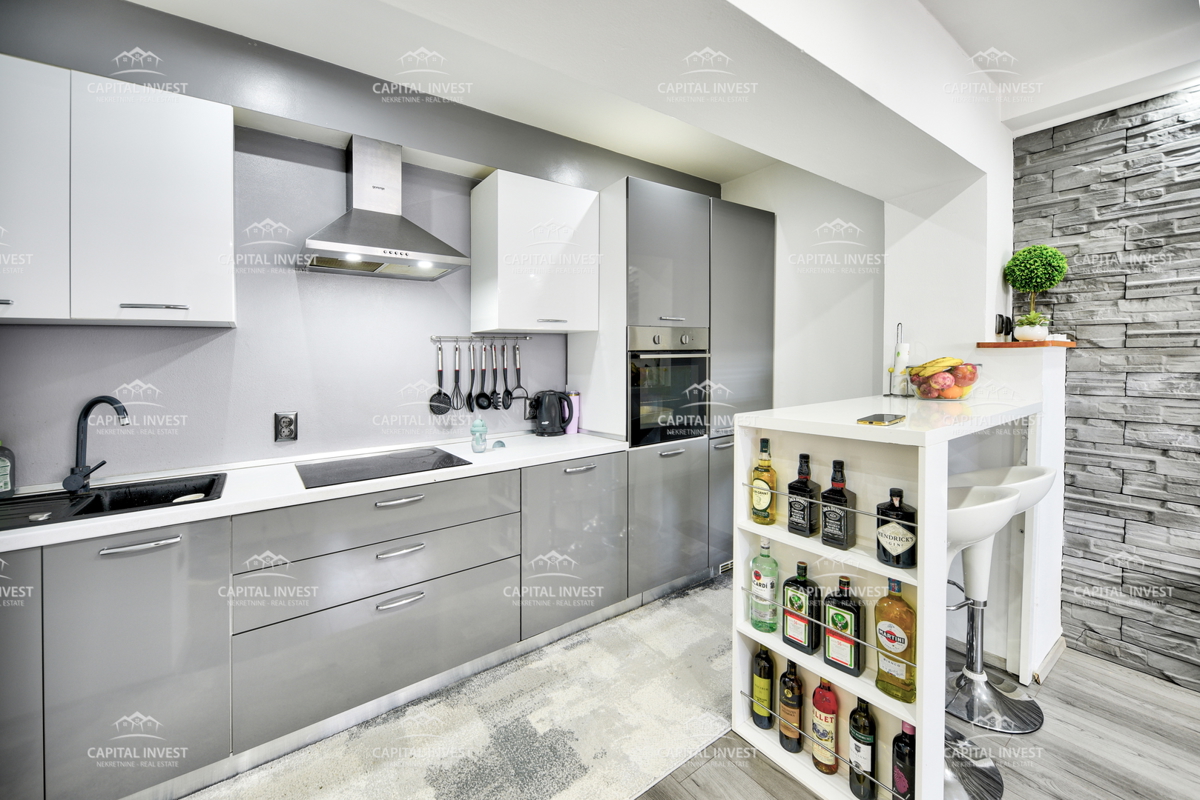 Casa a schiera in pietra, Medolino, Istria