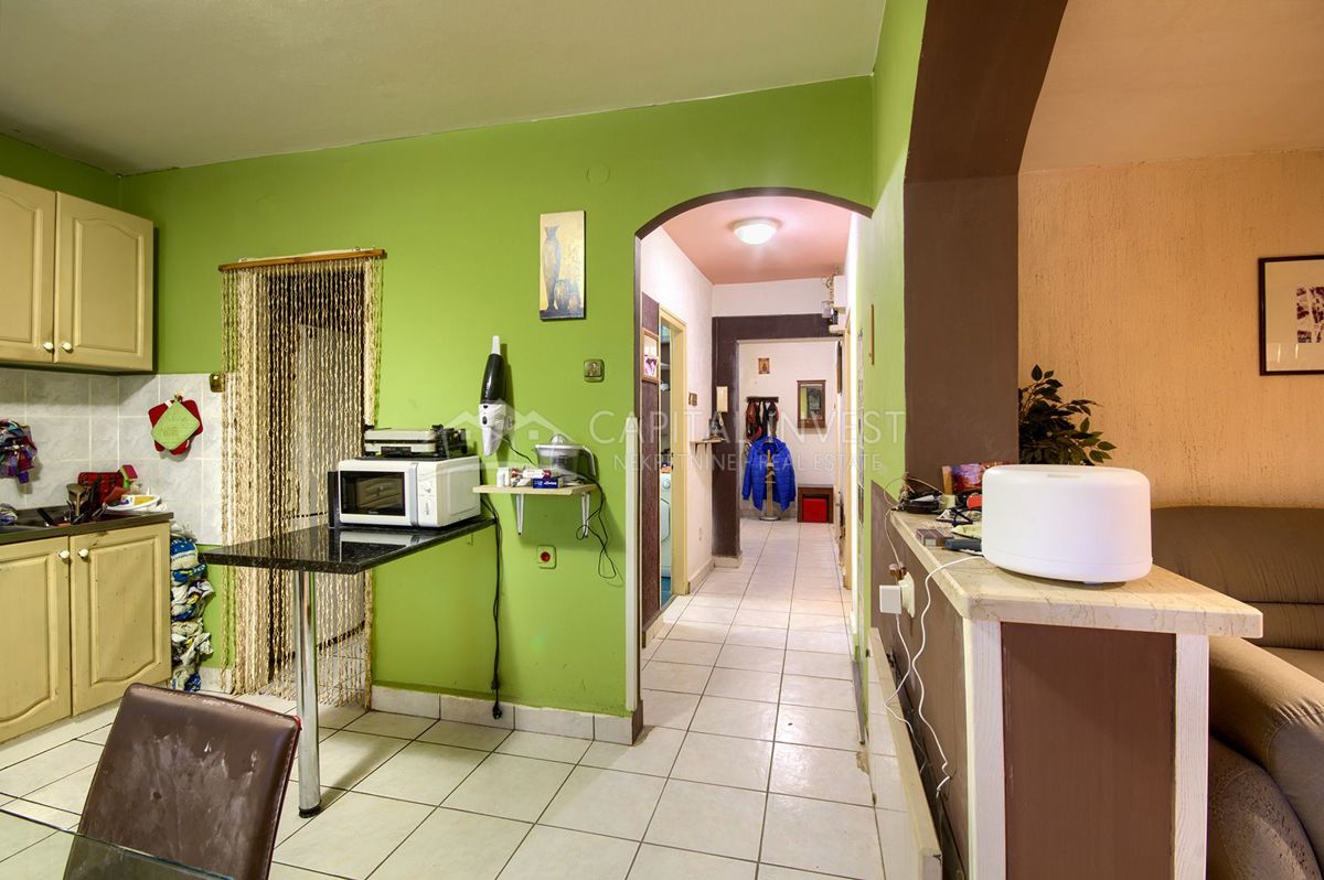 Appartamento Centar, Pula, 66m2