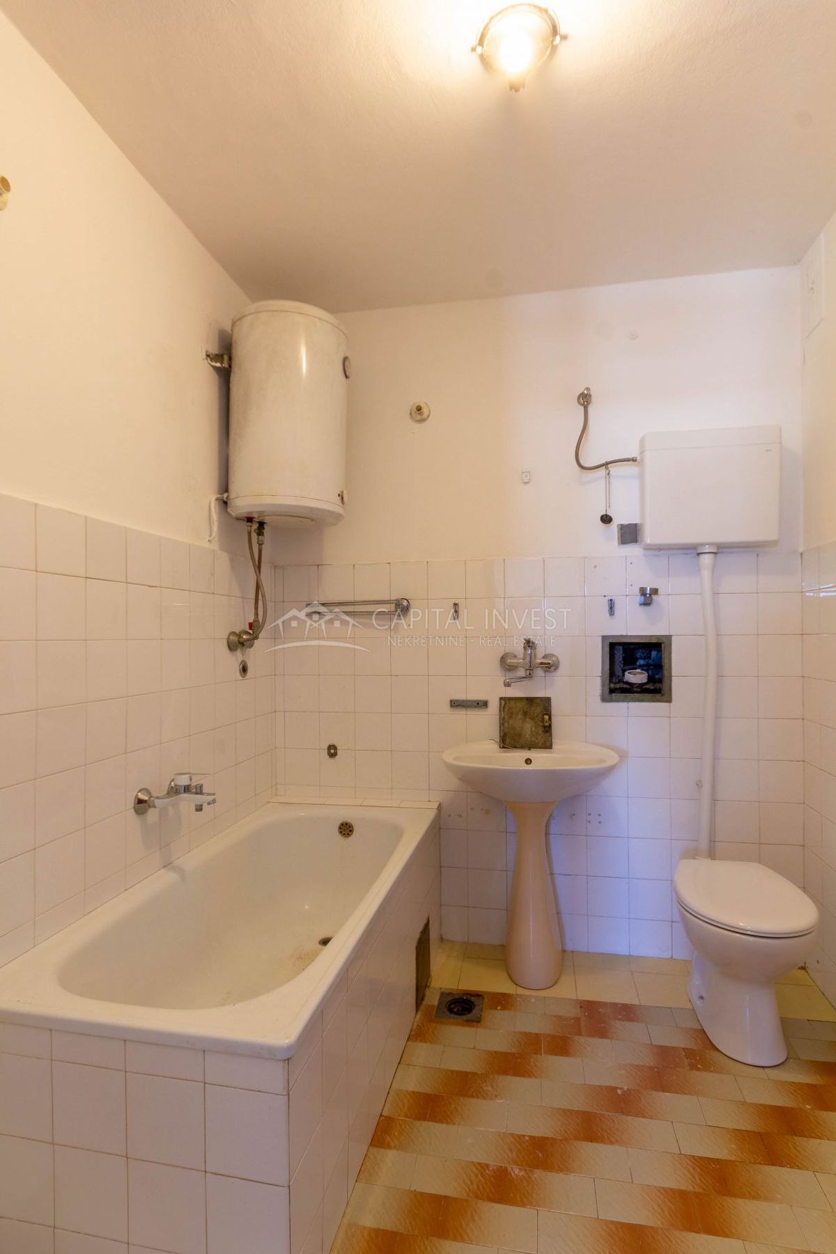 Appartamento con due camere da letto, Pola, Šijana