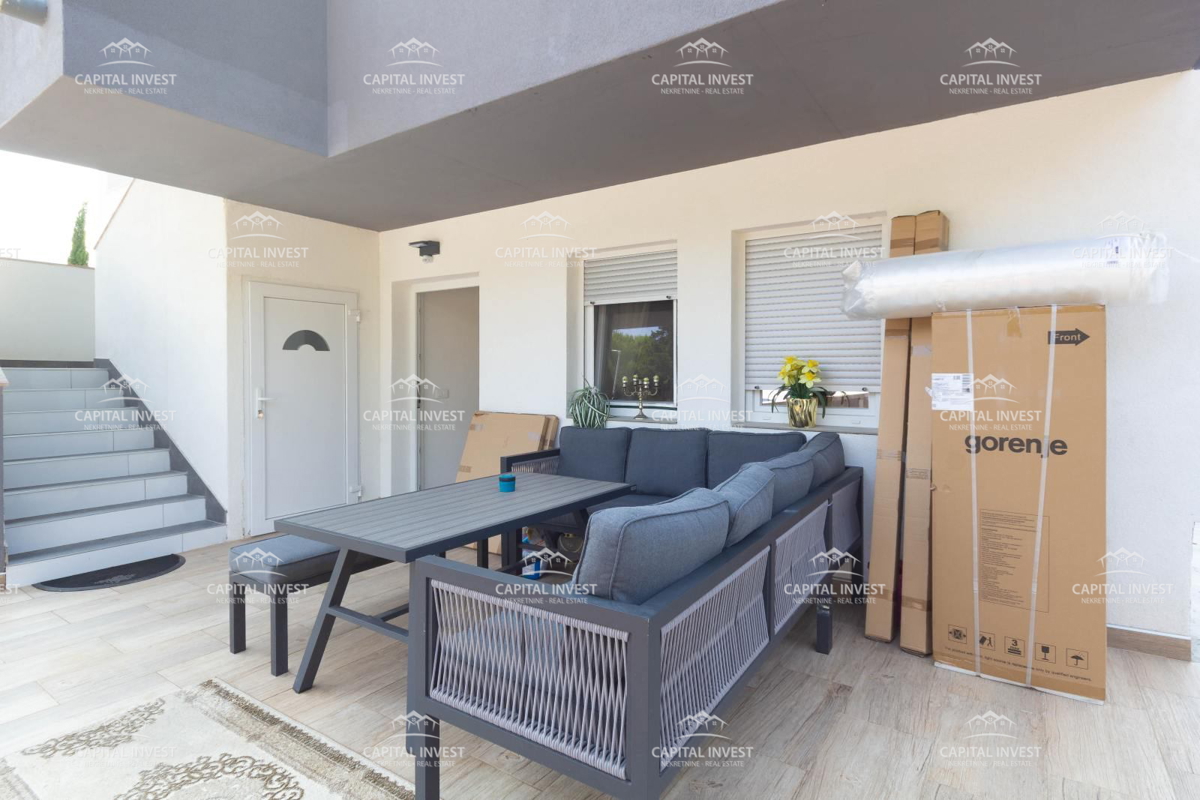 Appartamento trilocale, piano terra, Medulin