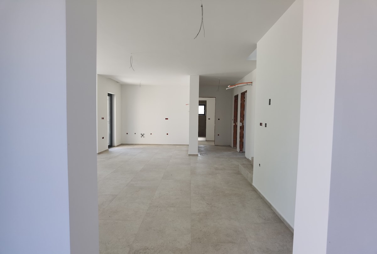 Villa moderna con piscina e vista mare - Parenzo, a 6 km dal mare