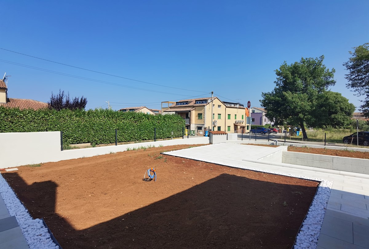 Villa moderna con piscina e vista mare - Parenzo, a 6 km dal mare