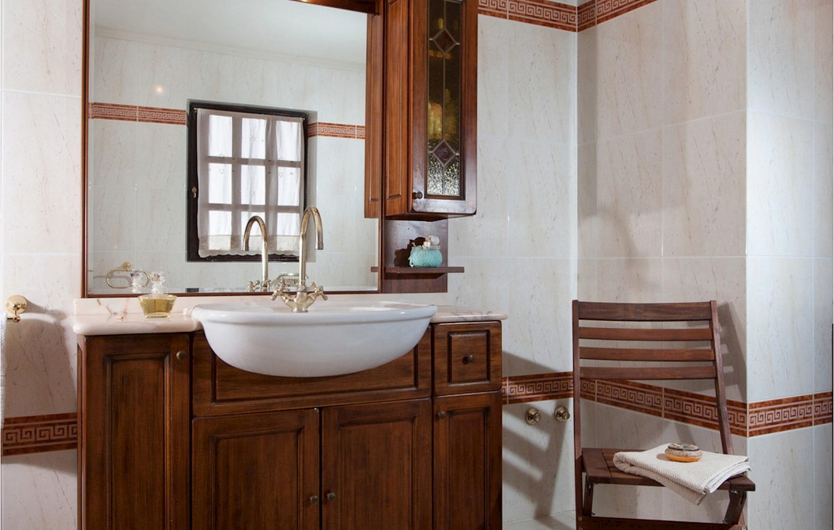 Parenzo, dintorni, comoda villa con piscina