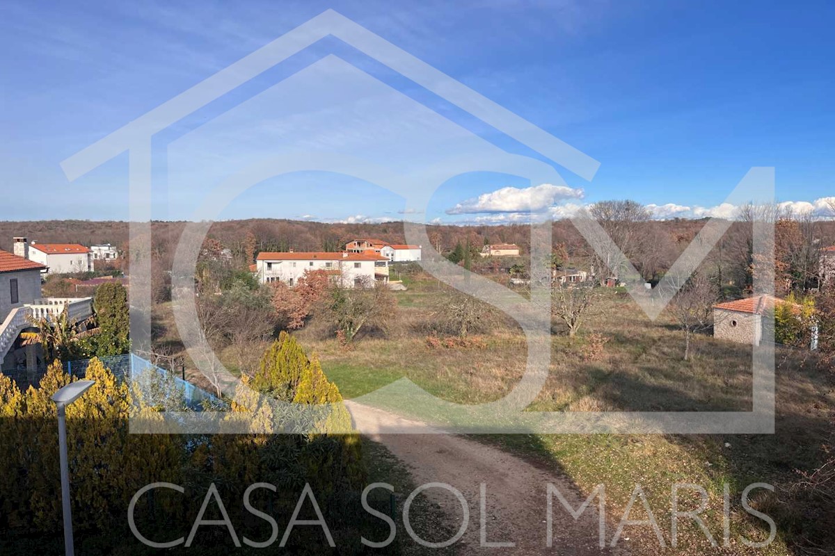 Poreč, 15 km, affascinante vecchia casa in pietra da ristrutturare, vista mare