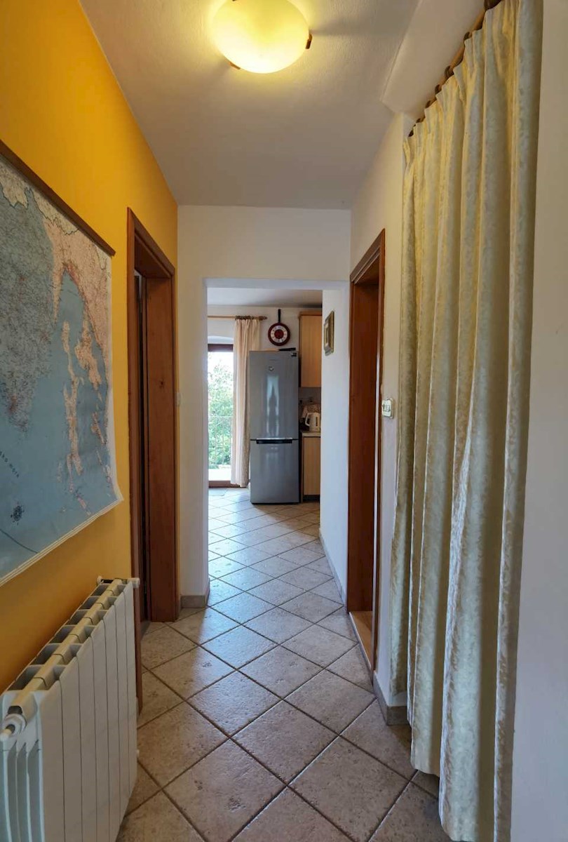 Originale e affascinante casa in pietra istriana con piscina