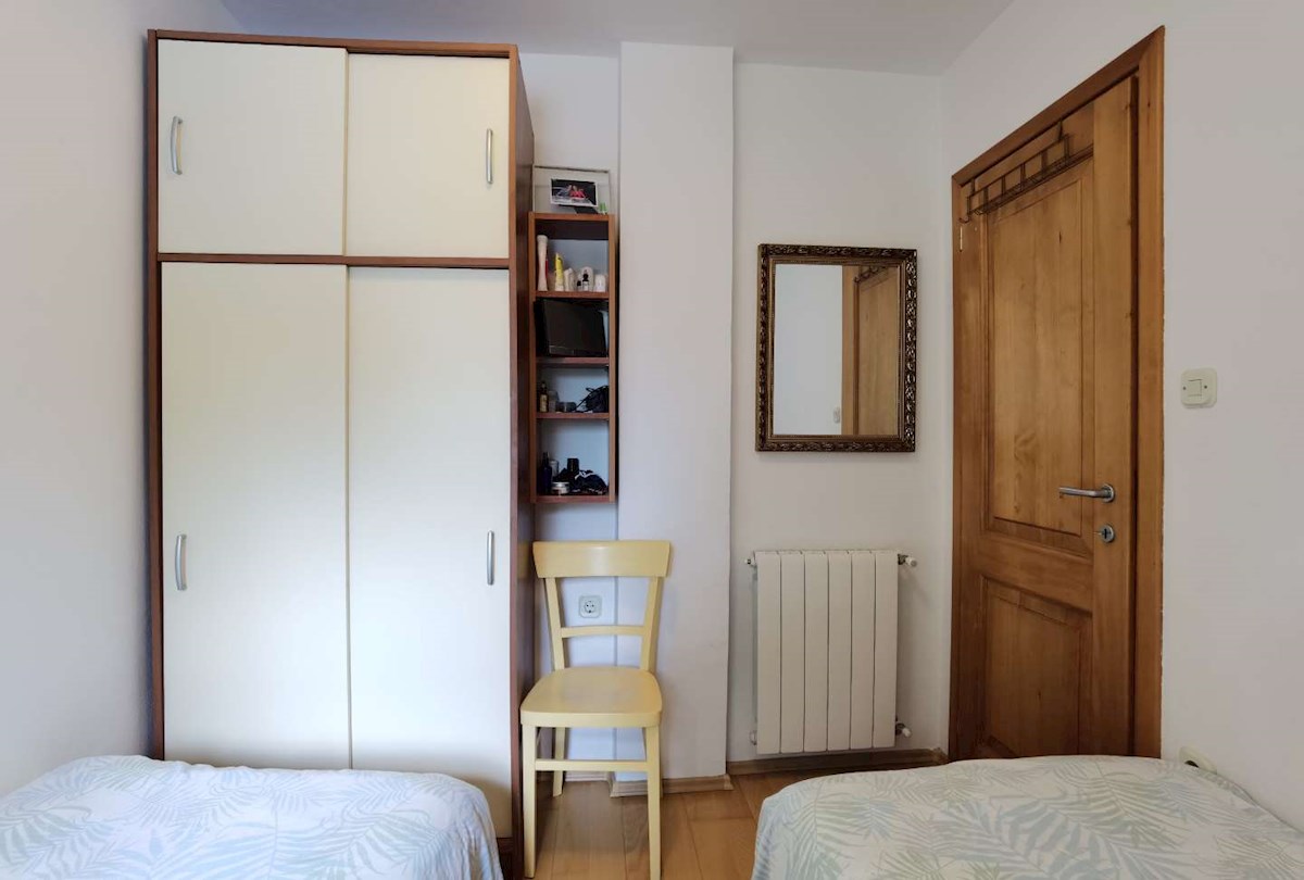 Originale e affascinante casa in pietra istriana con piscina