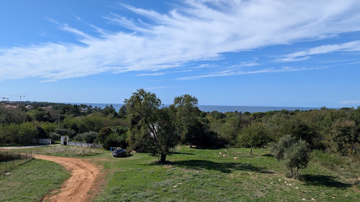 Villa in vendita a Parenzo – Casa di lusso con piscina, a 500 m dal mare