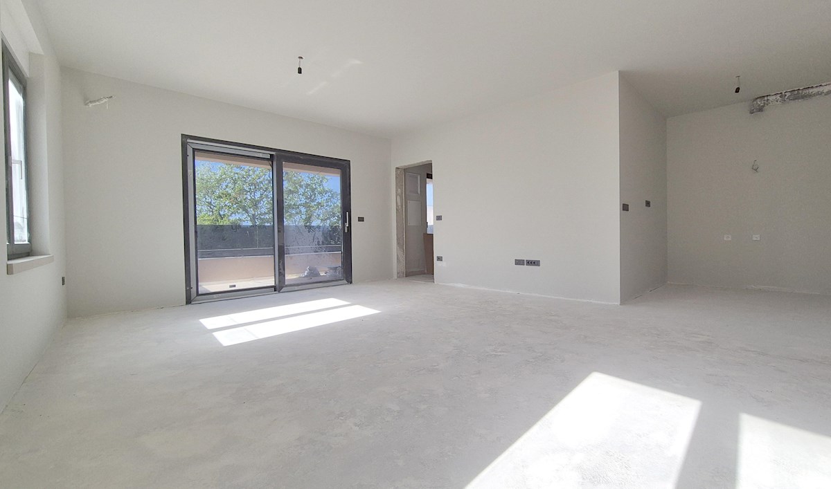 Parenzo - Moderno appartamento con 3 camere da letto, terrazza panoramica e vista mare