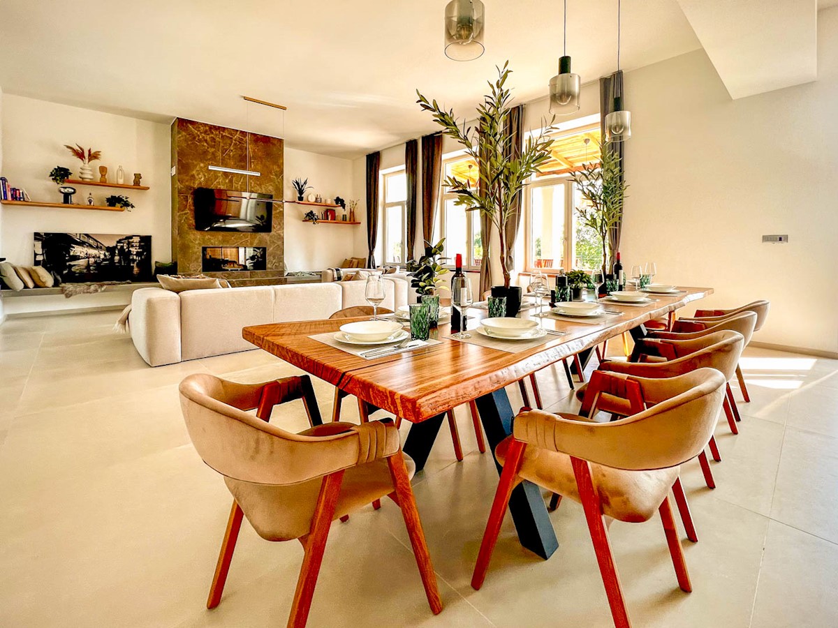 Nuova stella nel mercato immobiliare: compra il tuo angolo di paradiso