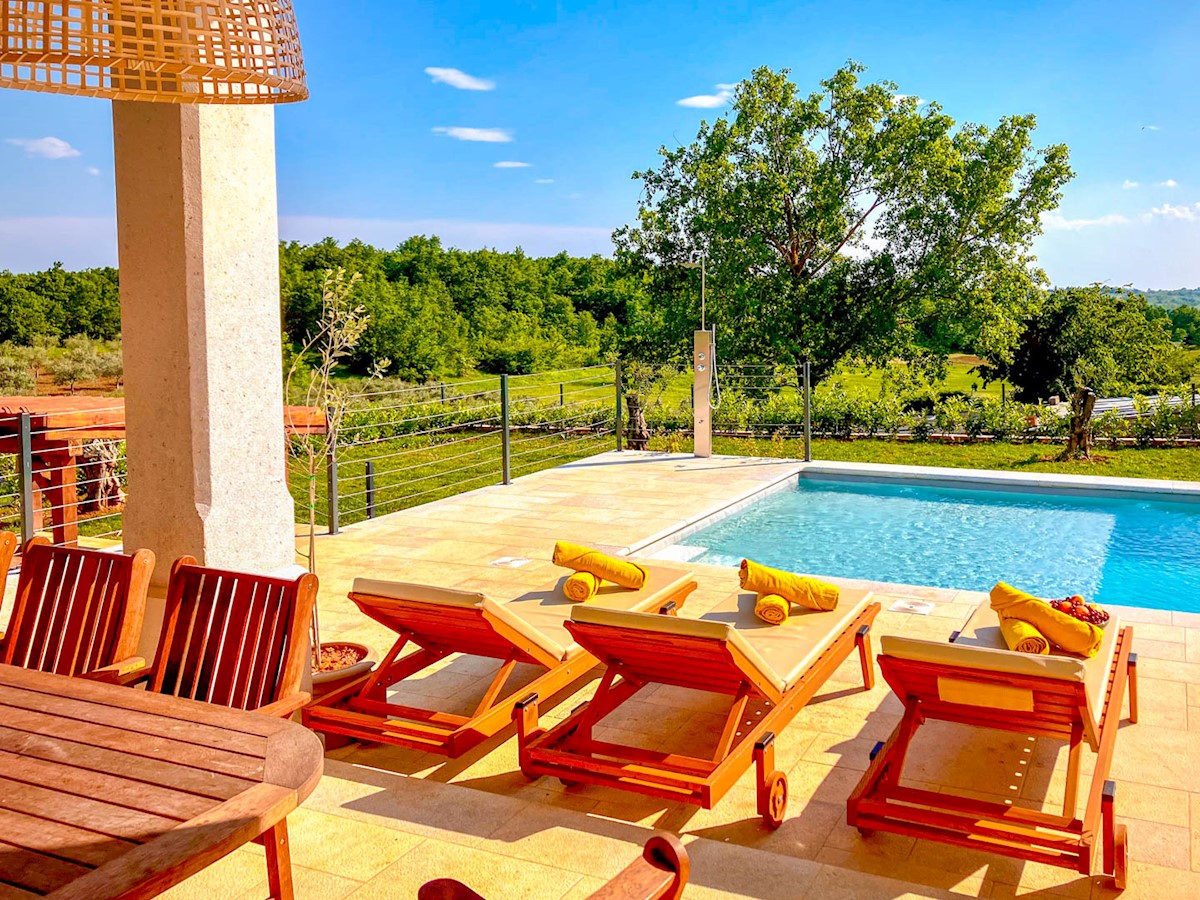 Nuova stella nel mercato immobiliare: compra il tuo angolo di paradiso