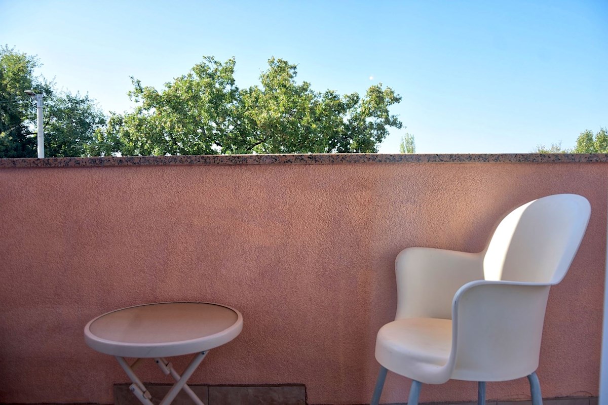 Parenzo, carina casa bifamiliare, non lontano dal centro della città