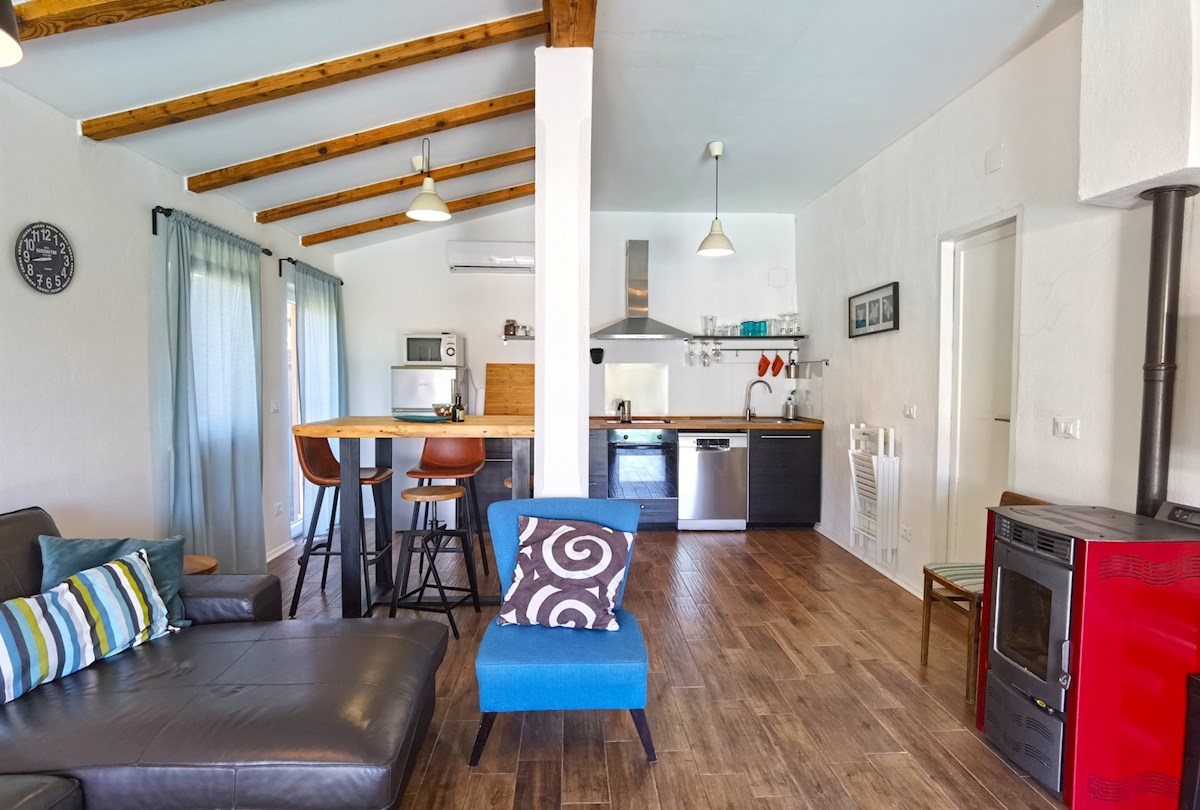 Casa con piscina in zona tranquilla – Brkač, Istria