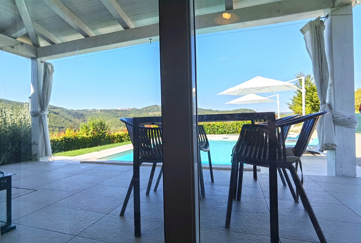 Casa con piscina in zona tranquilla – Brkač, Istria