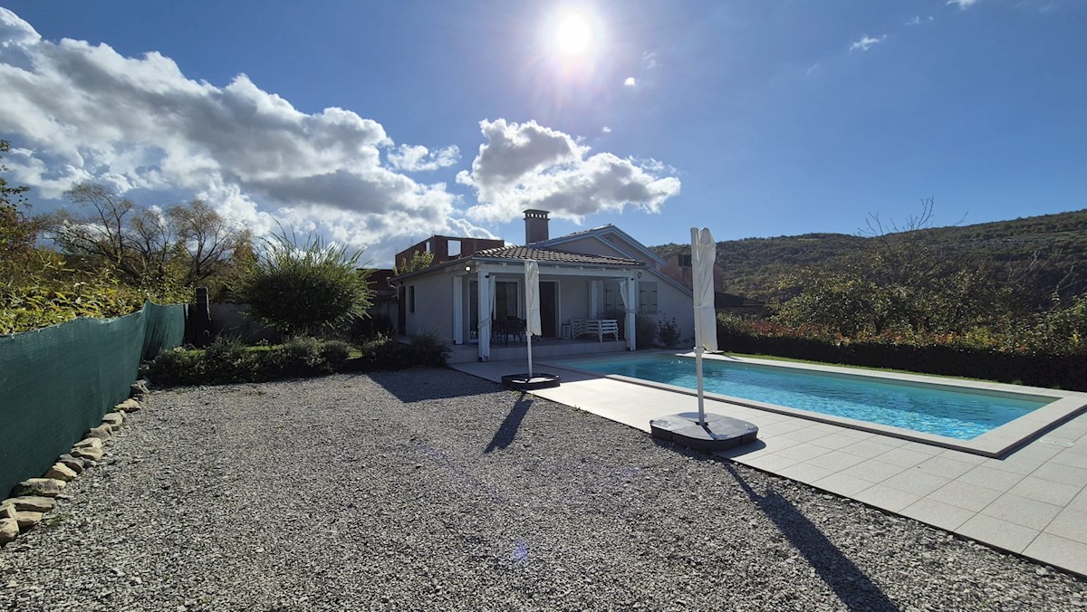 Casa con piscina in zona tranquilla – Brkač, Istria
