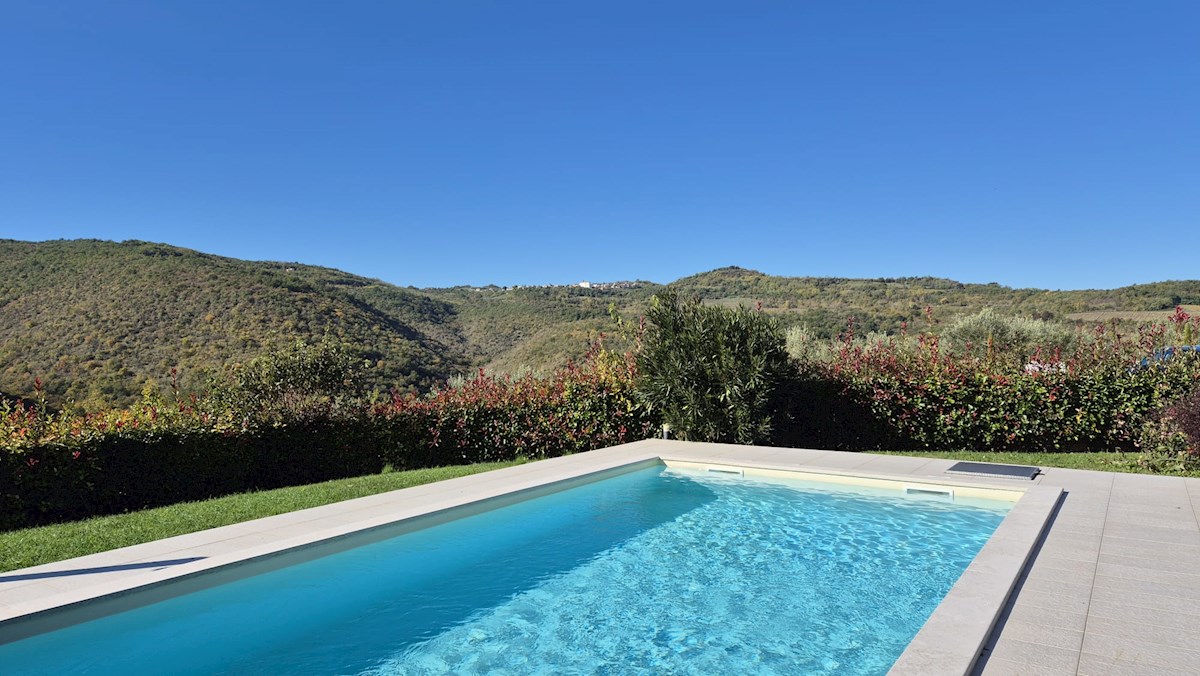 Casa con piscina in zona tranquilla – Brkač, Istria