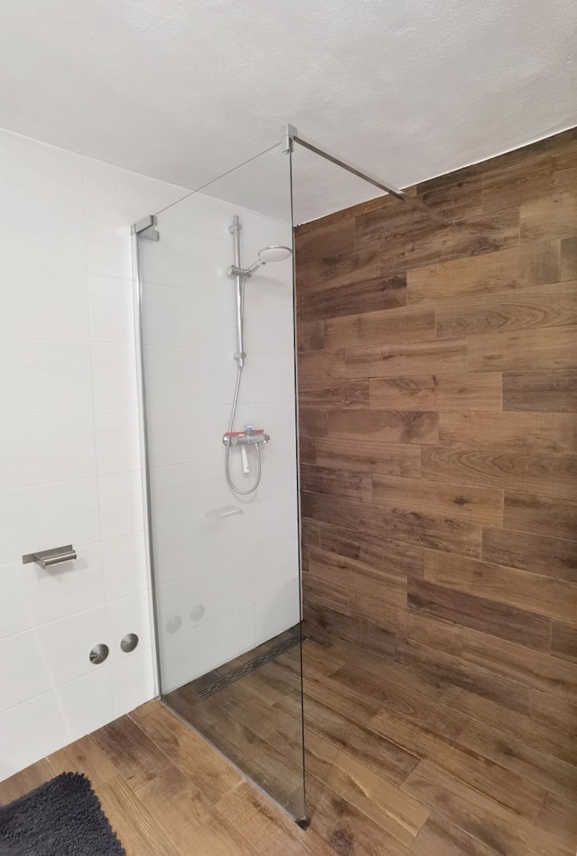 Casa con piscina in zona tranquilla – Brkač, Istria