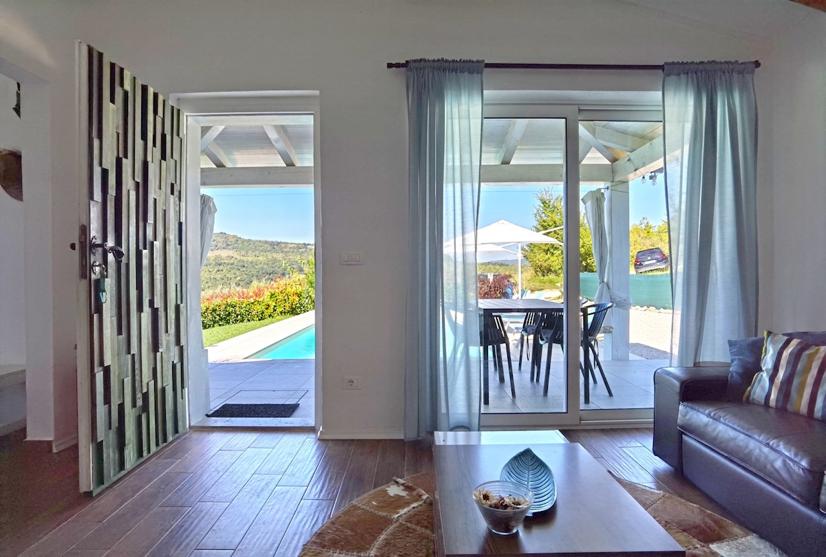 Casa con piscina in zona tranquilla – Brkač, Istria