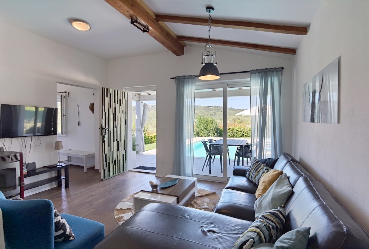 Casa con piscina in zona tranquilla – Brkač, Istria