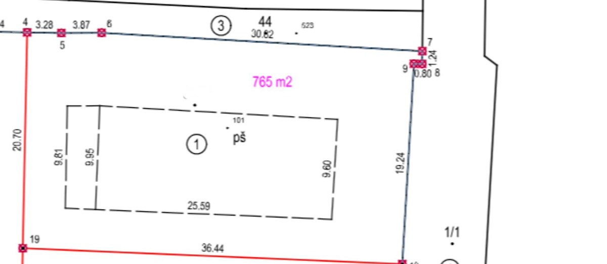 Terreno edificabile 765 m² – Poreč – Possibilità di costruire fino a 5 unità abitative