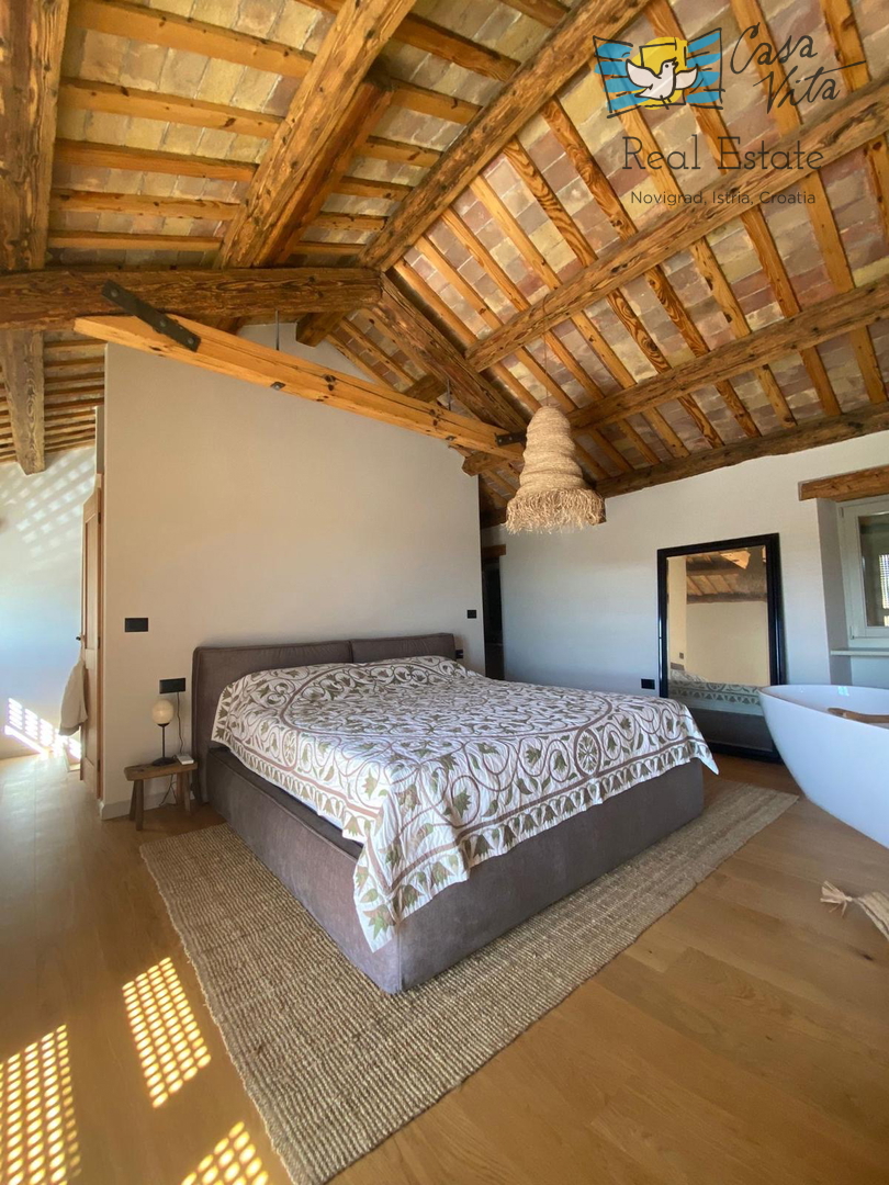 ISTRA, BUJE - Bellissima casa in pietra nel cuore della città di Buie!