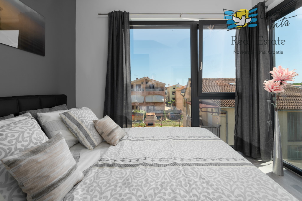 ISTRA, FUNTANA - casa a schiera con piscina vicino al mare