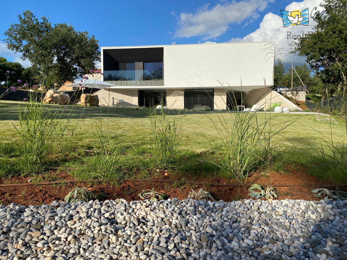 ISTRA, POREČ - Villa di architettura moderna vicino alla città di Poreč!