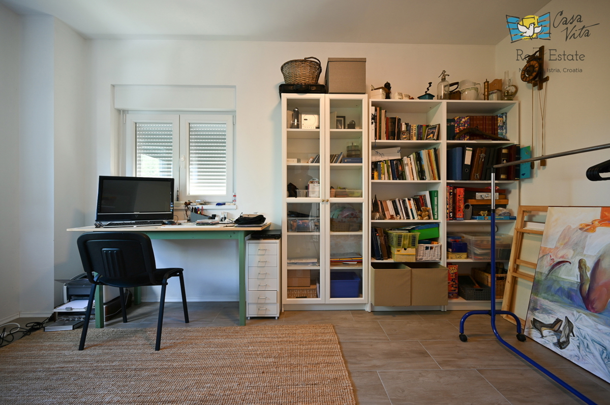 ISTRA, Umag - Villa indipendente nei dintorni di Lovrečica!