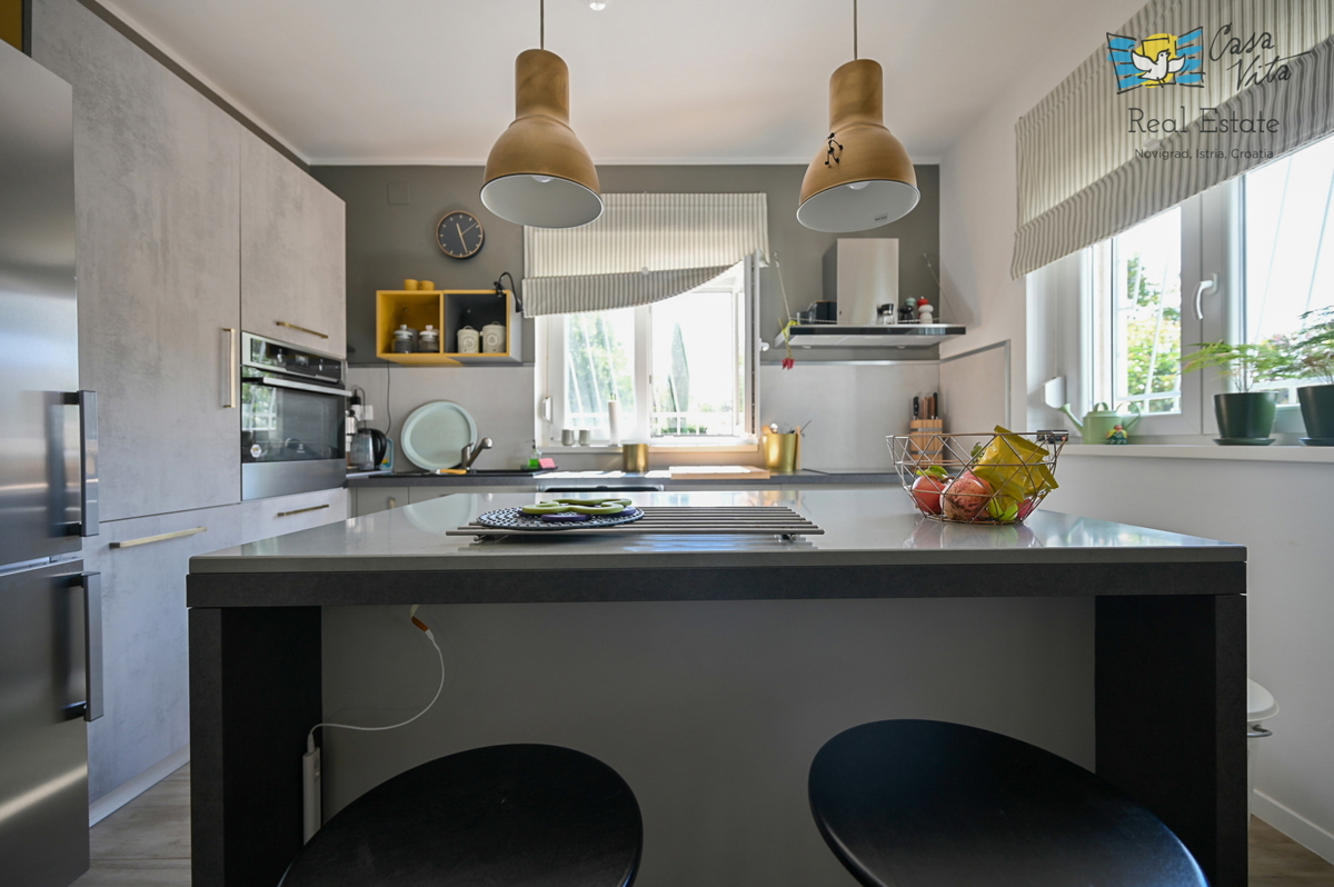 ISTRA, Umag - Villa indipendente nei dintorni di Lovrečica!