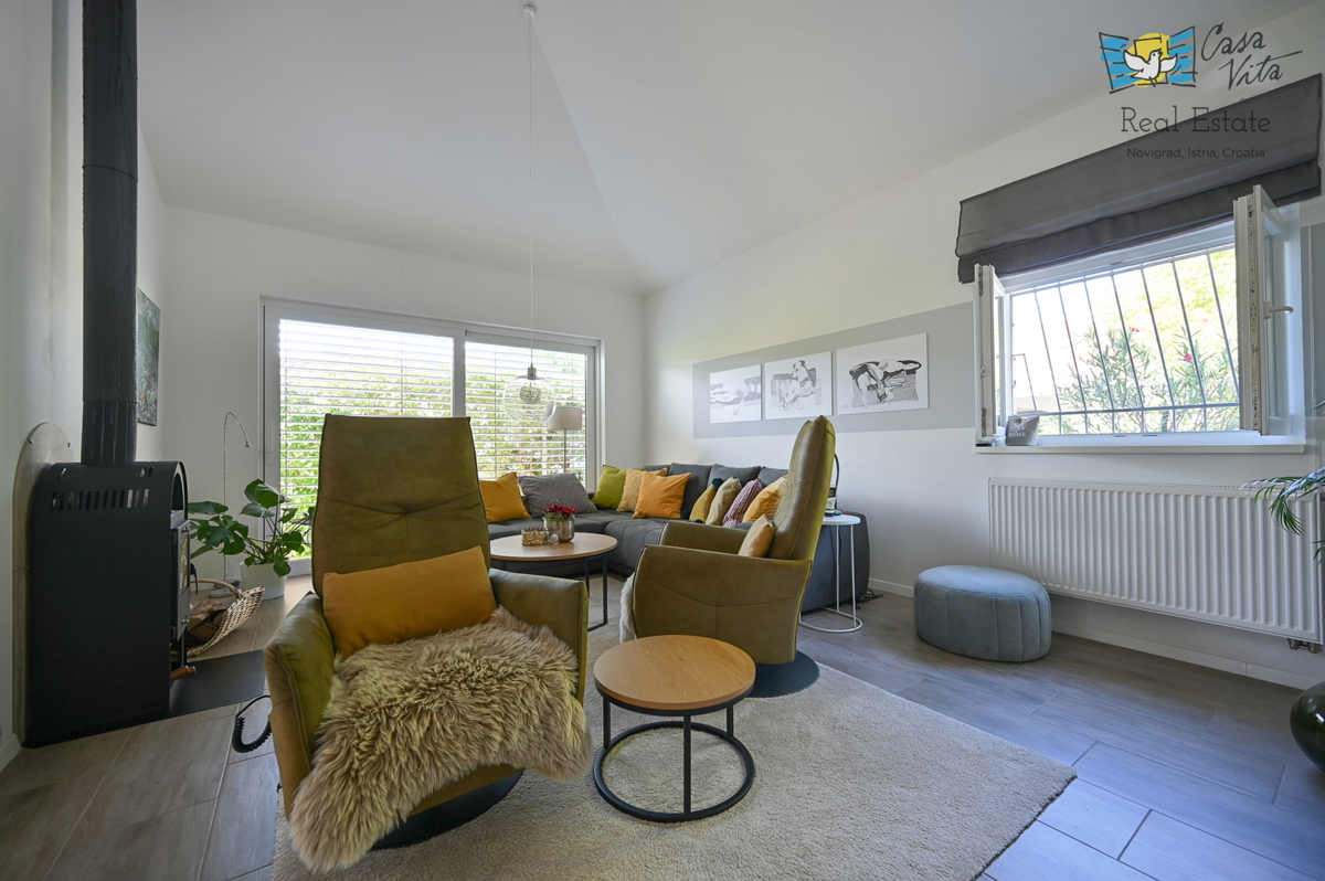 ISTRA, Umag - Villa indipendente nei dintorni di Lovrečica!