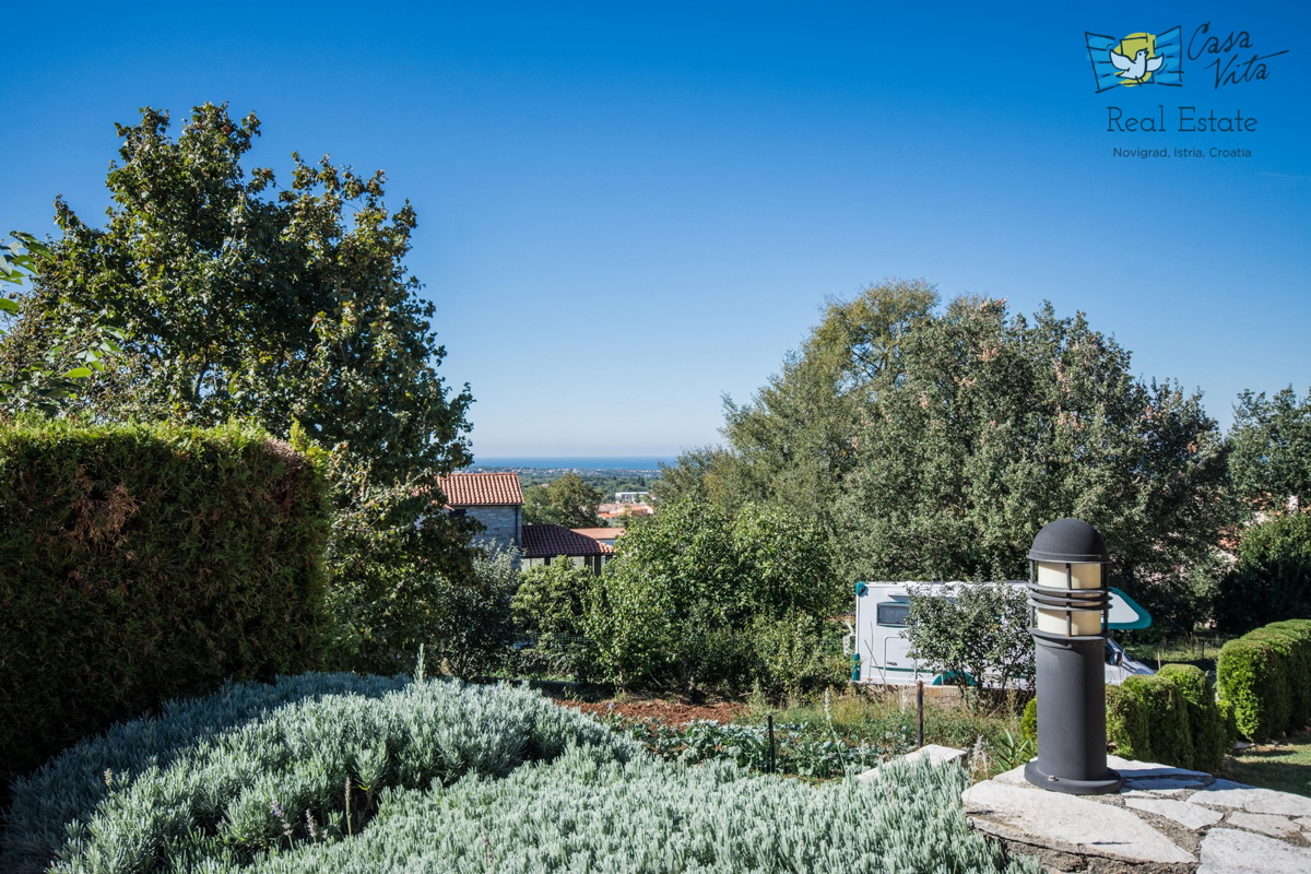 ISTRA, POREČ - Bella casa al piano terra nei dintorni della città di Poreč con splendida vista sul mare!