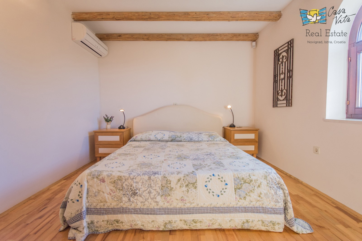 ISTRA, POREČ - Bella casa al piano terra nei dintorni della città di Poreč con splendida vista sul mare!