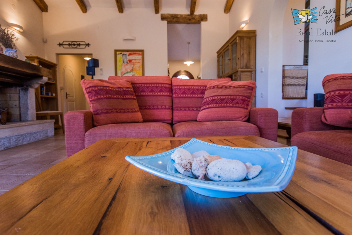 ISTRA, POREČ - Bella casa al piano terra nei dintorni della città di Poreč con splendida vista sul mare!