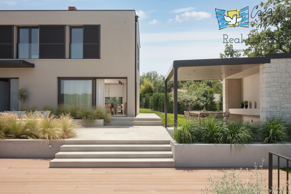 ISTRA, POREČ - Bellissima villa completamente arredata e pronta per essere abitata!