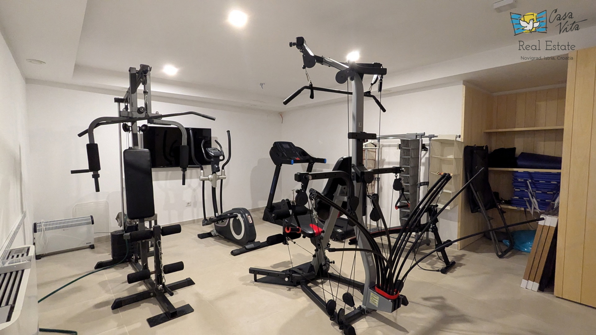 ISTRA, POREČ - Moderna doppia casa a 500 m dal mare!