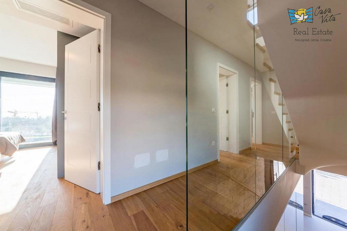 ISTRA, POREČ - Moderna doppia casa a 500 m dal mare!