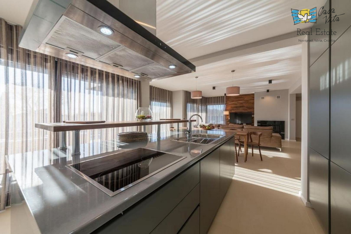 ISTRA, POREČ - Moderna doppia casa a 500 m dal mare!