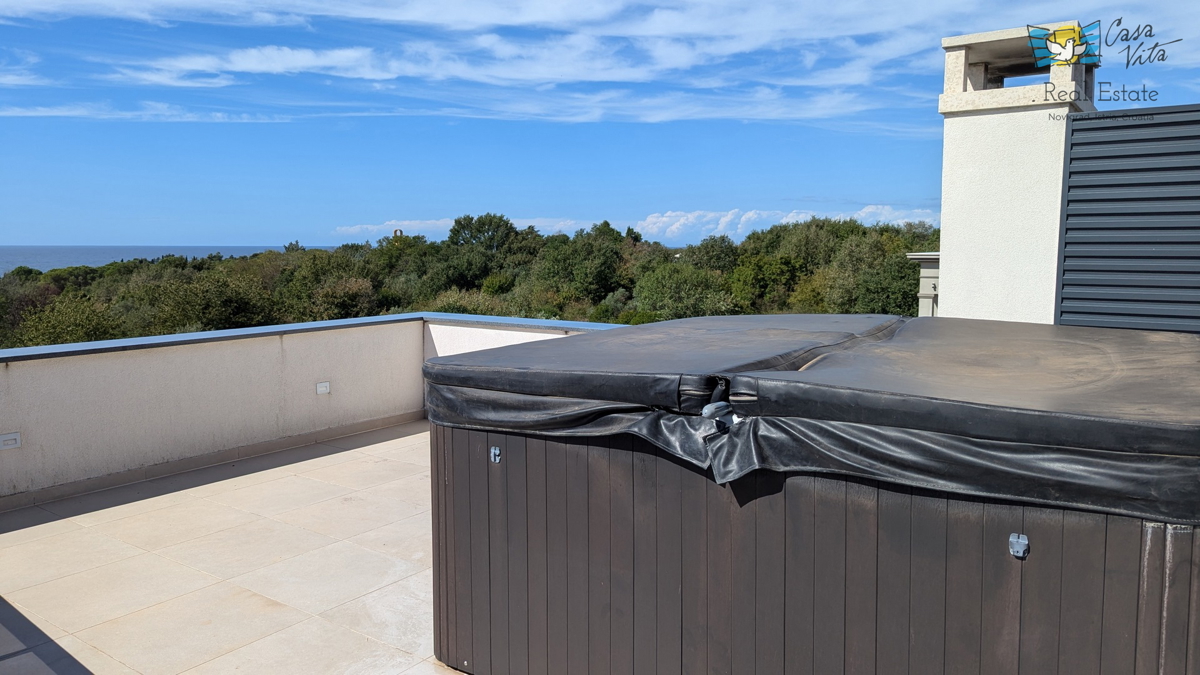 ISTRA, POREČ - Moderna doppia casa a 500 m dal mare!