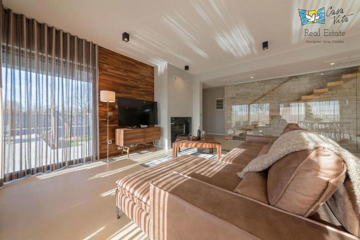 ISTRA, POREČ - Moderna doppia casa a 500 m dal mare!