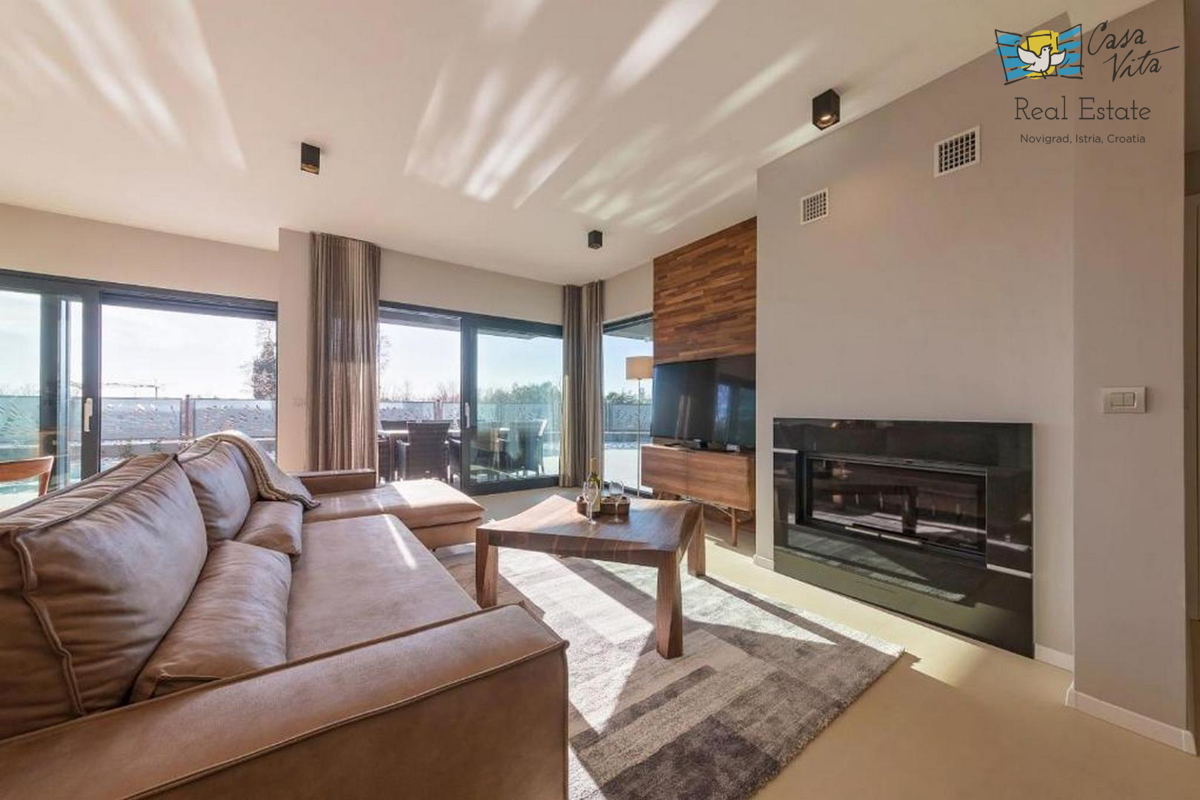 ISTRA, POREČ - Moderna doppia casa a 500 m dal mare!