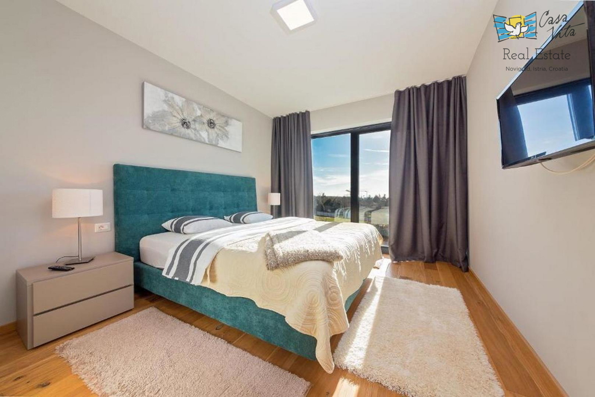 ISTRA, POREČ - Moderna doppia casa a 500 m dal mare!