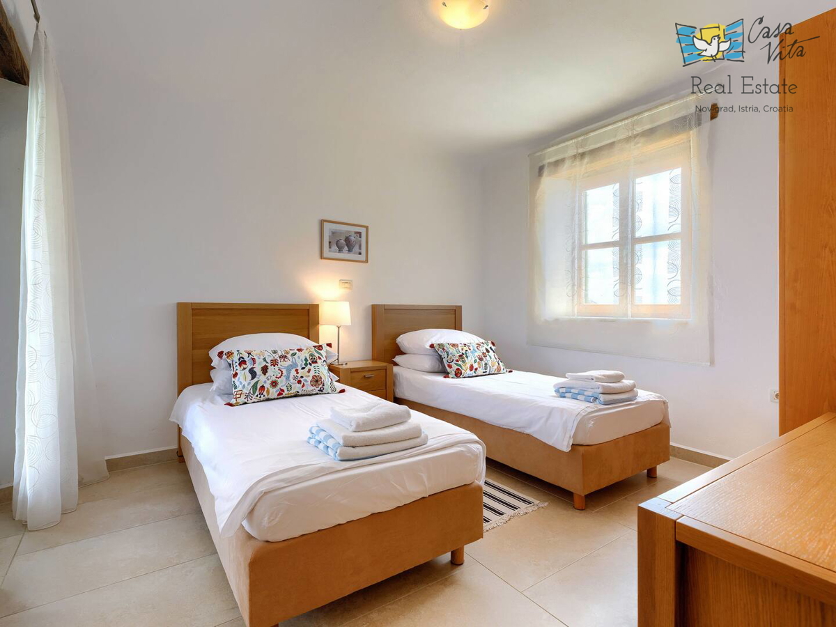 ISTRA, BUJE, Lussuosa casa mediterranea con un ampio giardino