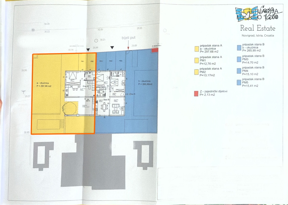ISTRA, NOVIGRAD - Casa completamente arredata con giardino splendidamente curato!