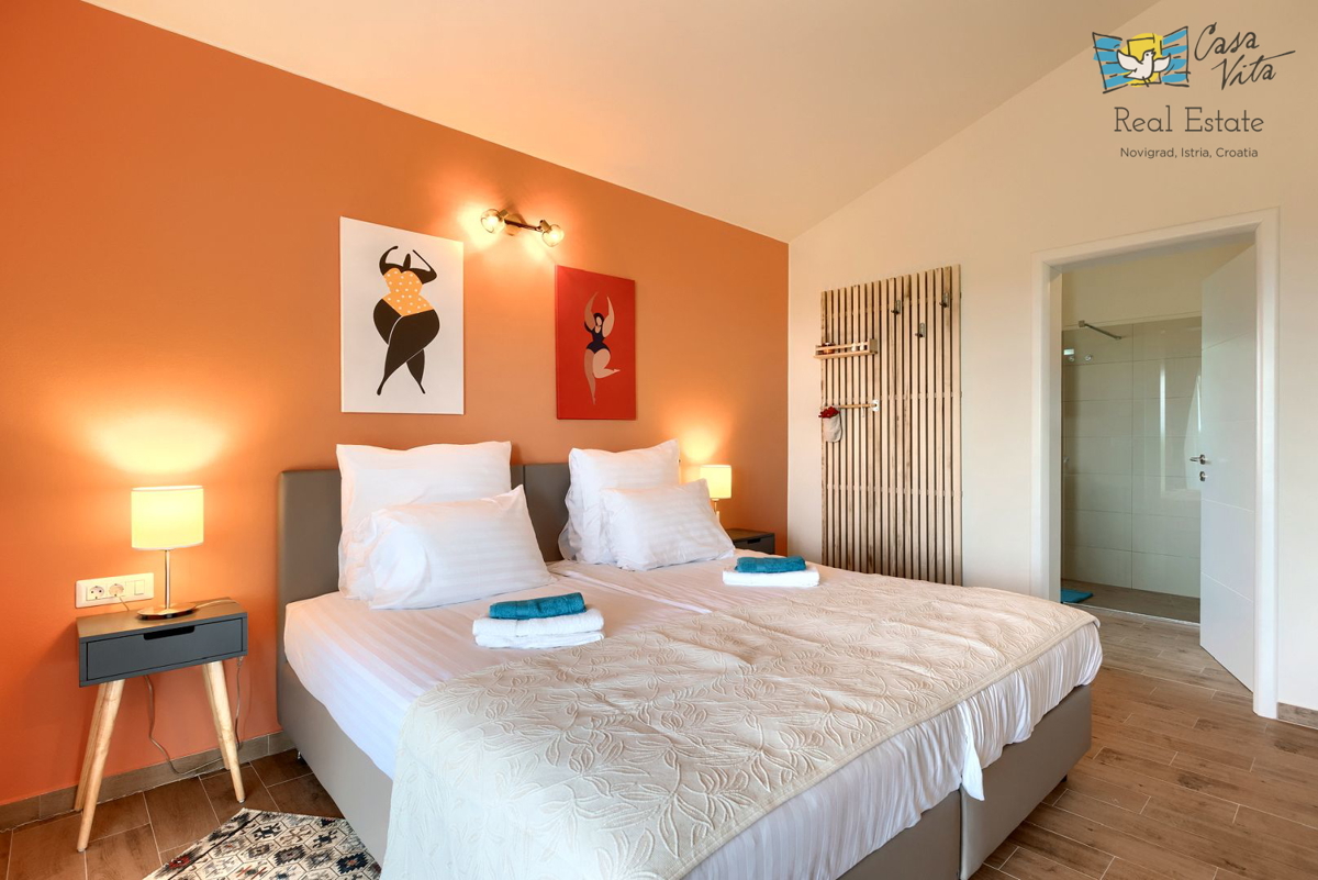 ISTRA, NOVIGRAD - Casa mediterranea con splendida vista mare!