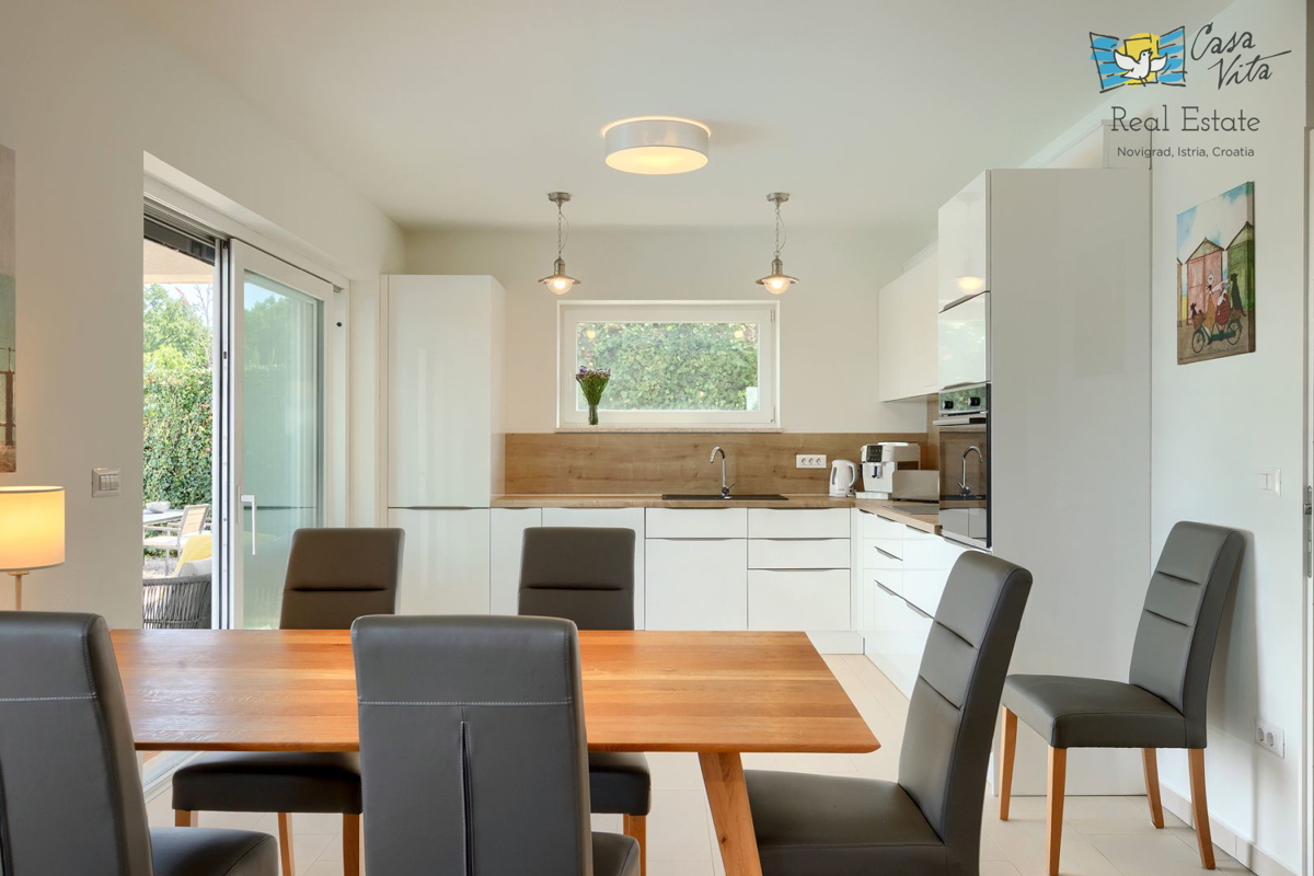ISTRA, NOVIGRAD - Casa mediterranea con splendida vista mare!