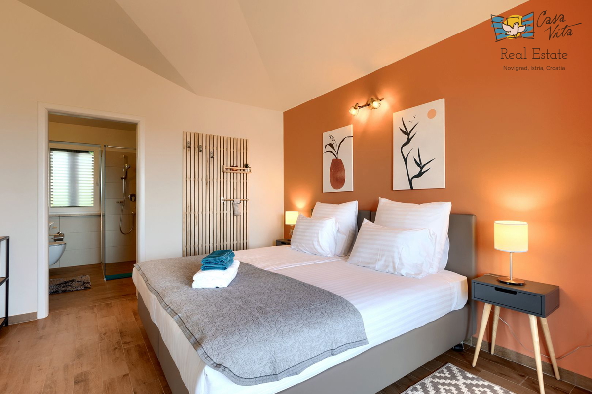 ISTRA, NOVIGRAD - Casa mediterranea con splendida vista mare!